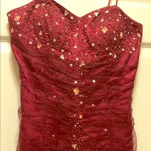 Wine sequinned cocktail dress